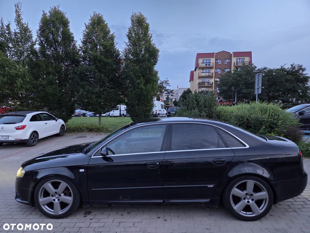 Audi A4 Limousine 2.0 TDI - 4