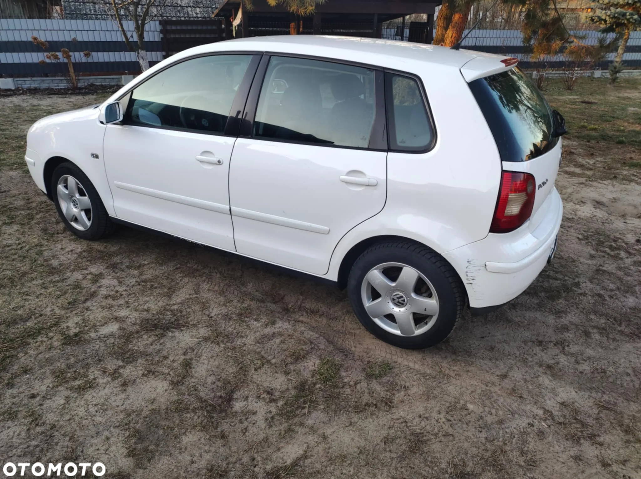 Volkswagen Polo 1.9 TDI Basis - 4