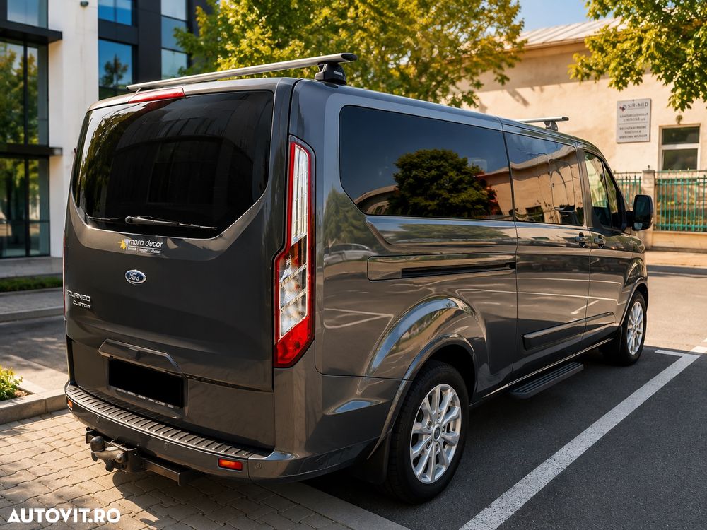 Ford Tourneo Custom Bus 320 2.0 EcoBlue 185 CP L2H1 Titanium X Aut. - 3