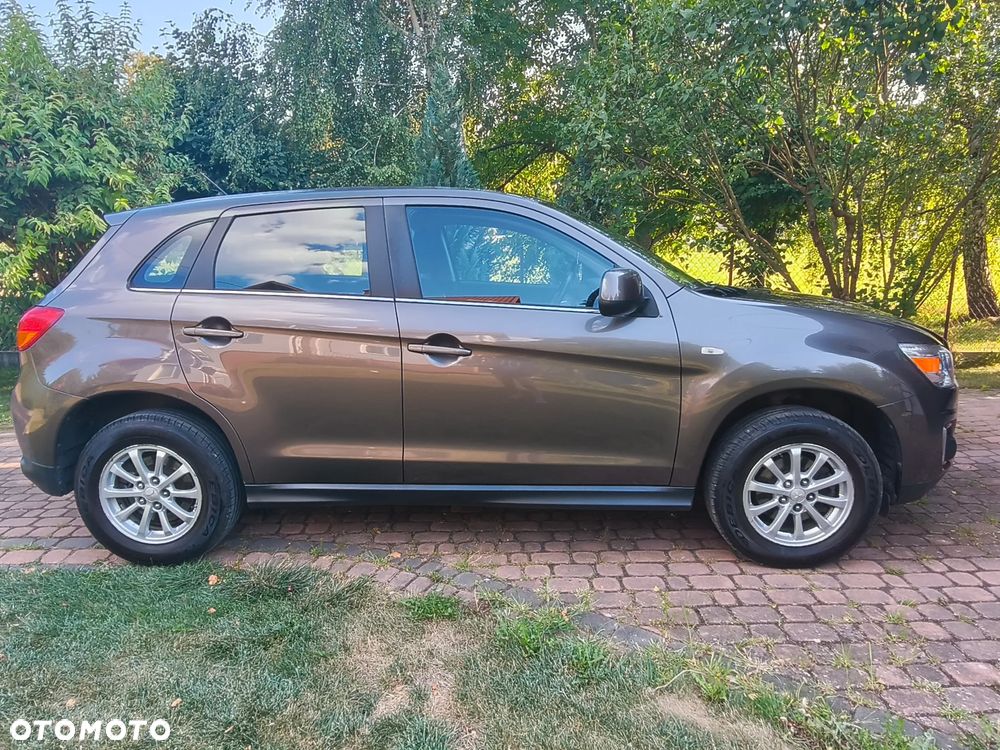 Mitsubishi ASX 1.6 Invite EU6 - 1