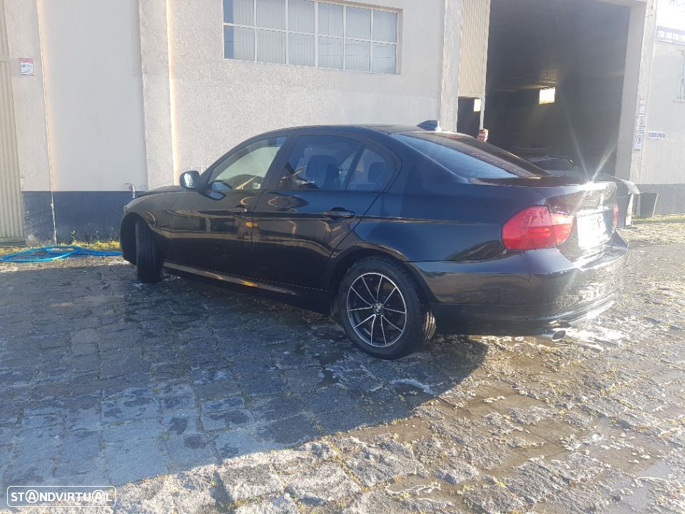 BMW 316D / 318D / 320D E90 2.0 2010 para peças - 2