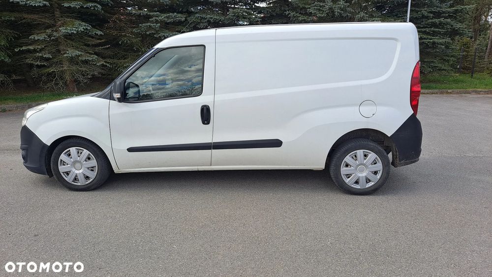 Opel COMBO - 4