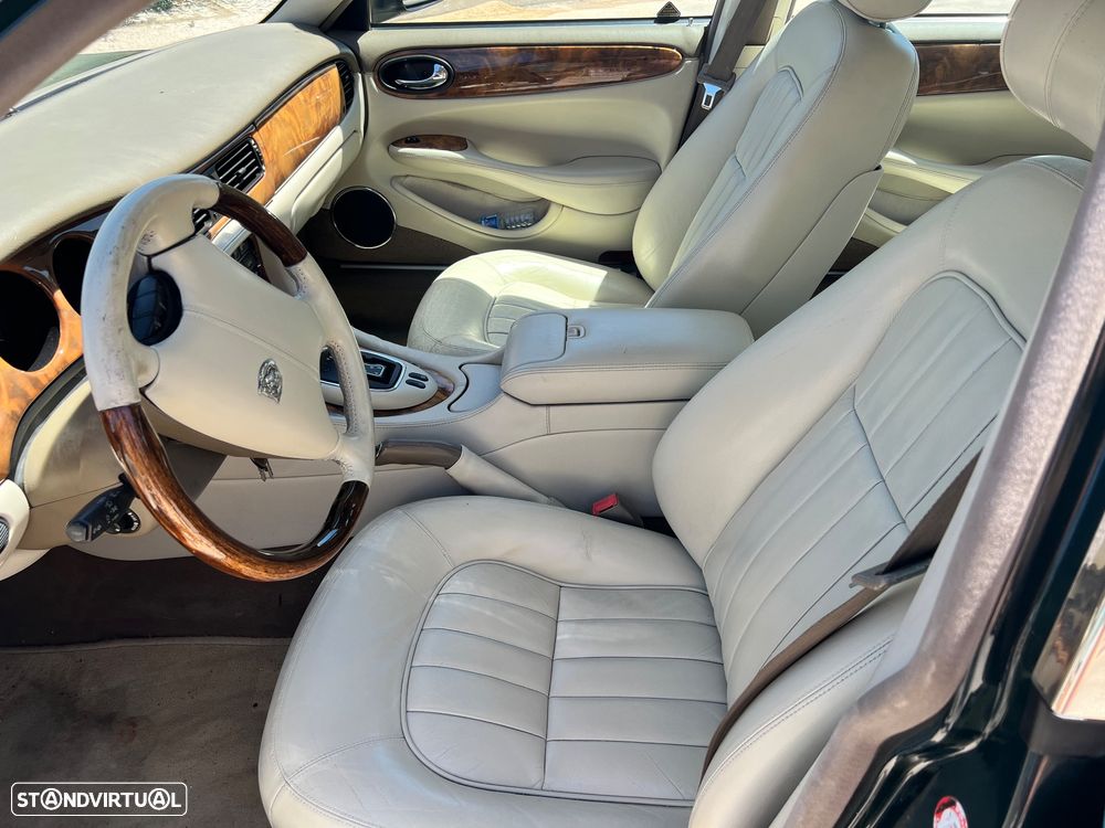 Jaguar XJ XJ8 3.2 Executive - 8