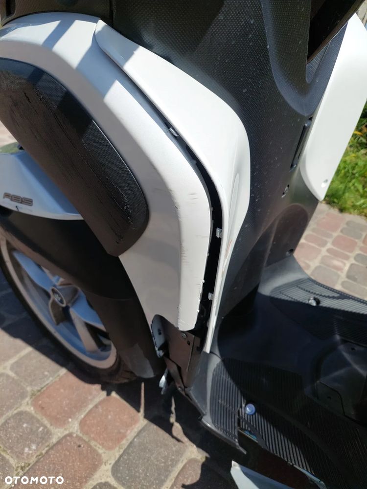 Yamaha Tricity - 16