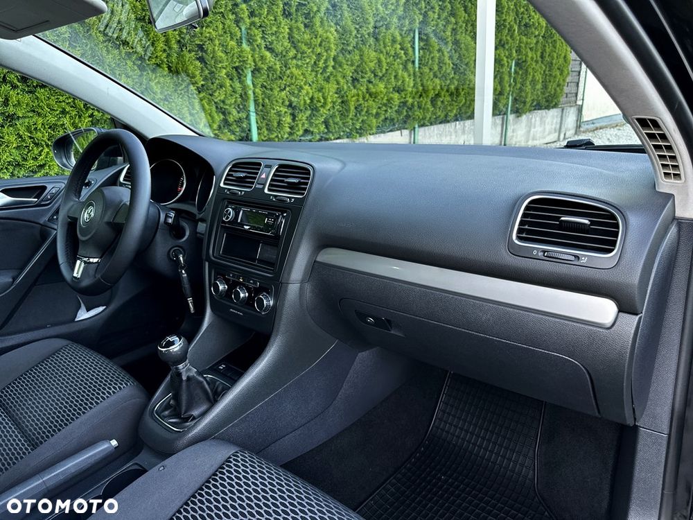 Volkswagen Golf 1.4 Edition - 28