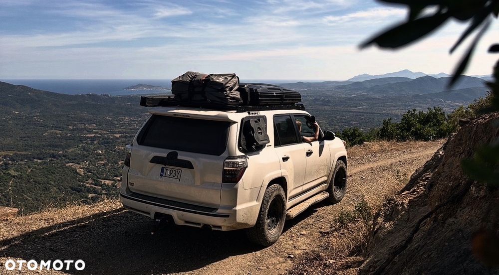 Toyota 4-Runner - 17