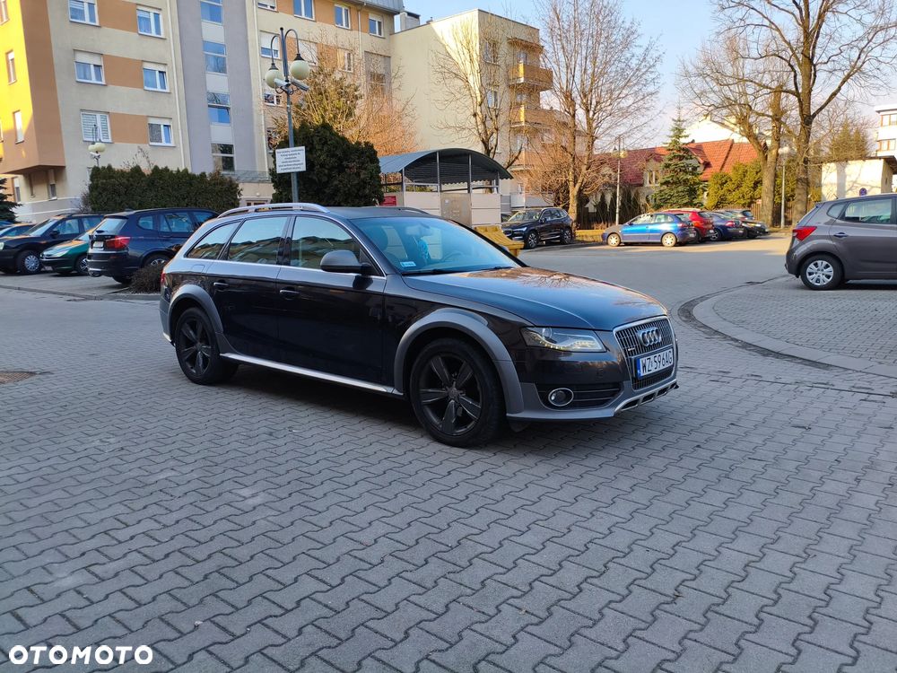 Audi A4 Allroad - 1