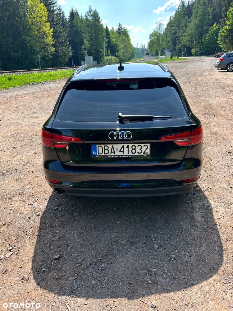 Audi A4 Avant 2.0 TDI Sport - 5