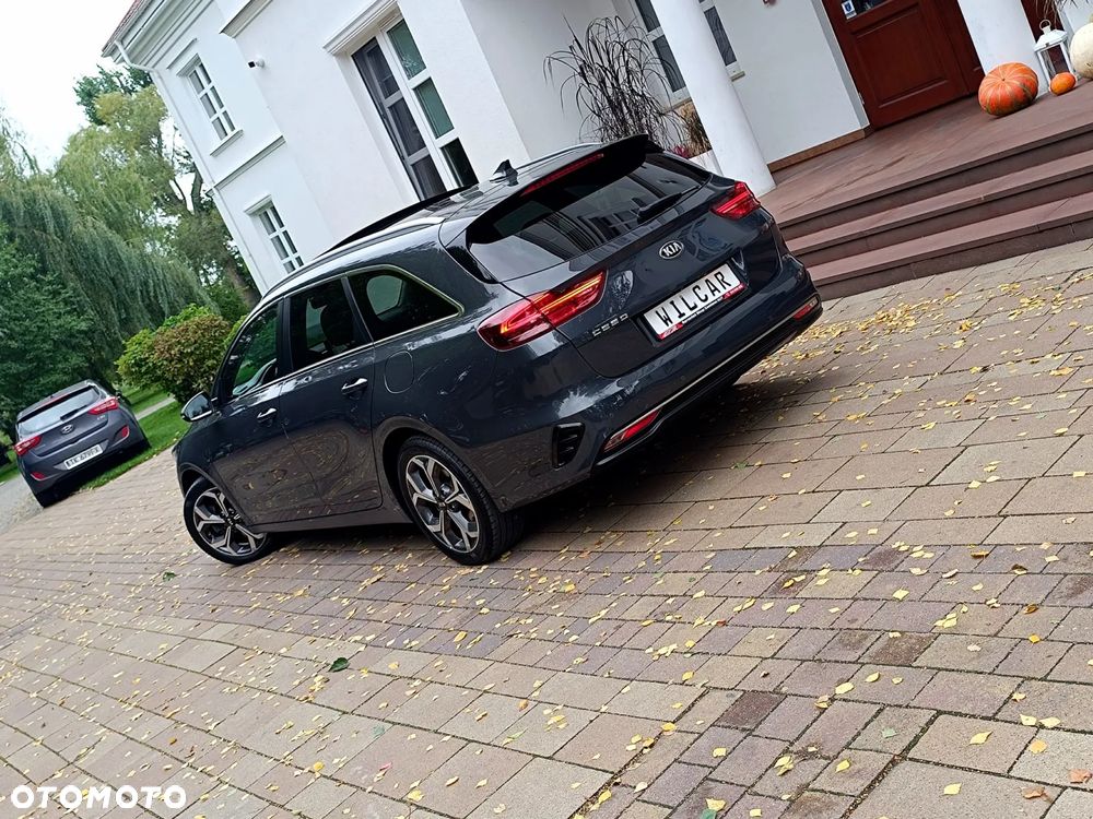 Kia Ceed 1.6 CRDi SCR L Business Line Plus - 39