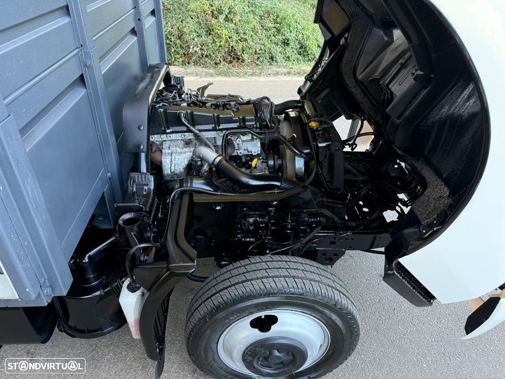 Toyota DYNA M 35.25 3.0 D4D  ABS - 18