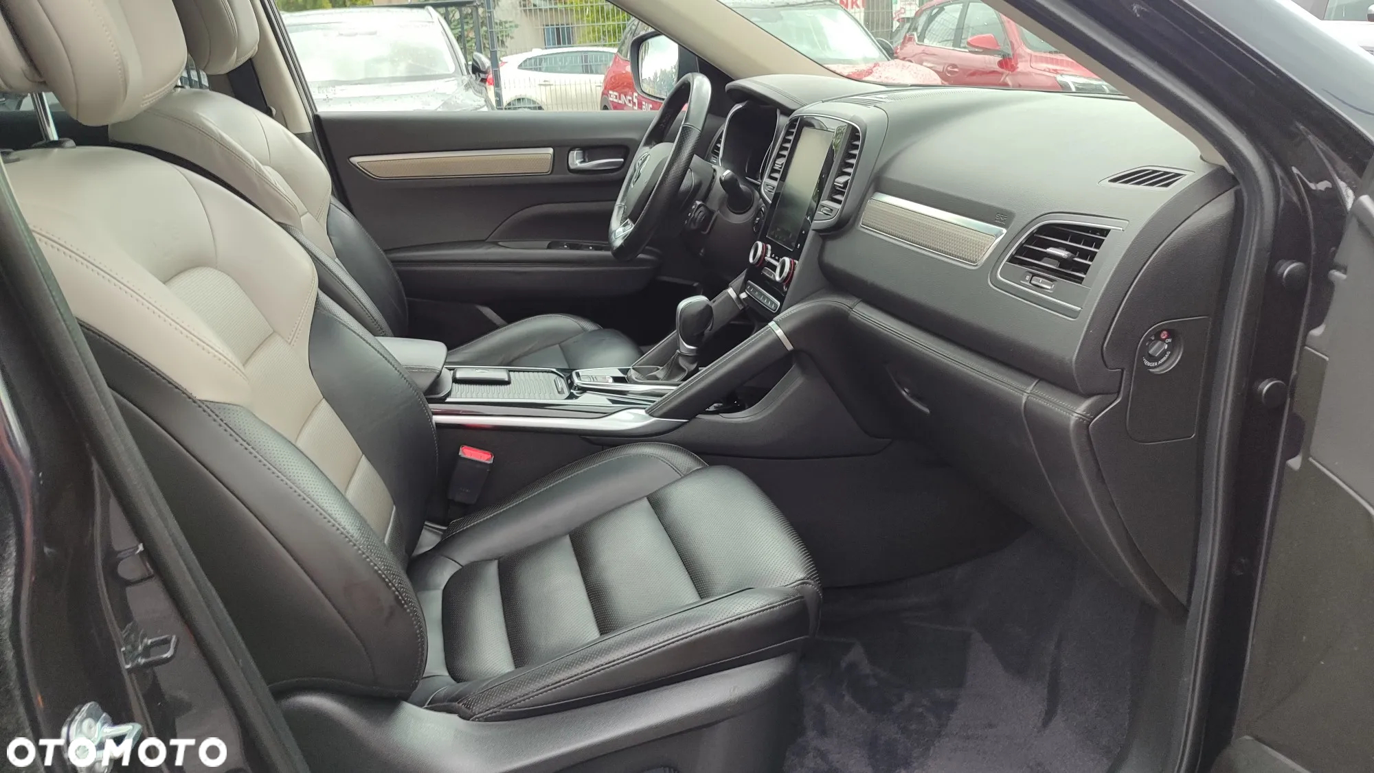 Renault Koleos 2.0 dCi Initiale Paris 4x4 X-Tronic - 18