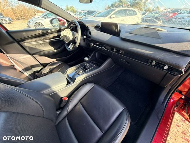 Mazda 3 SKYACTIV-X 2.0 M-Hybrid SELECTION - 30