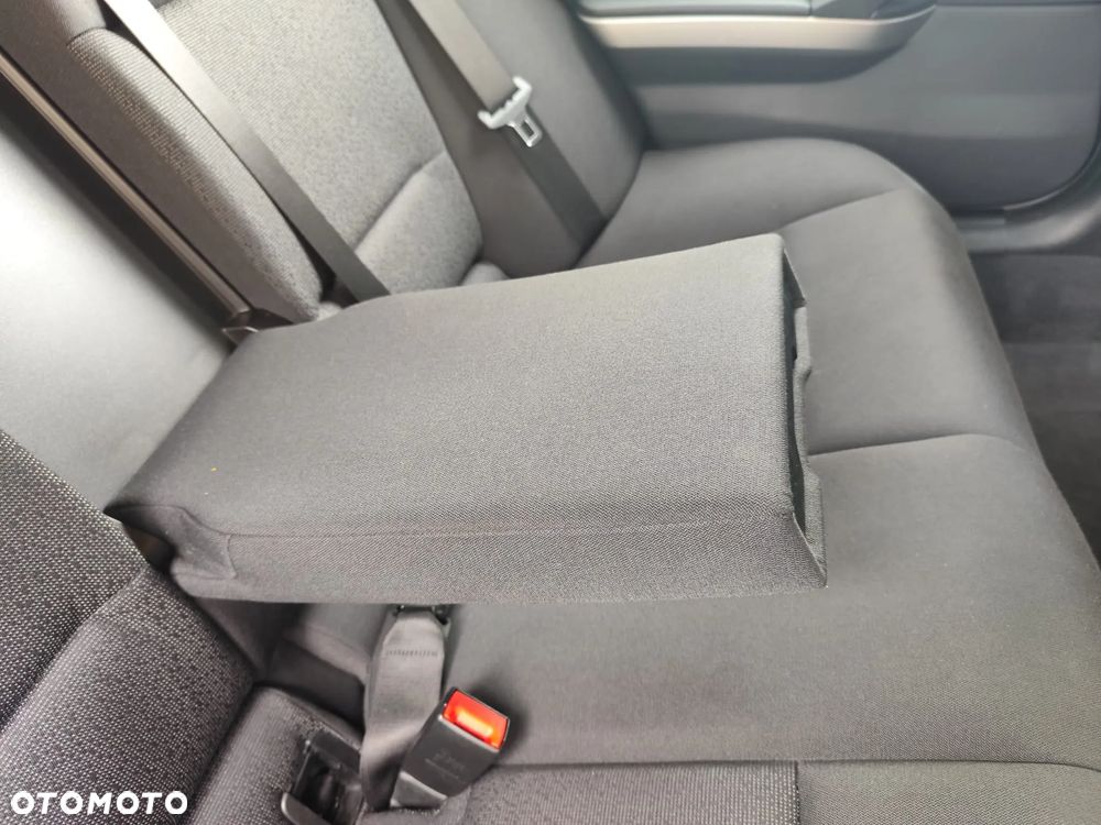 BMW Seria 3 320d DPF - 17