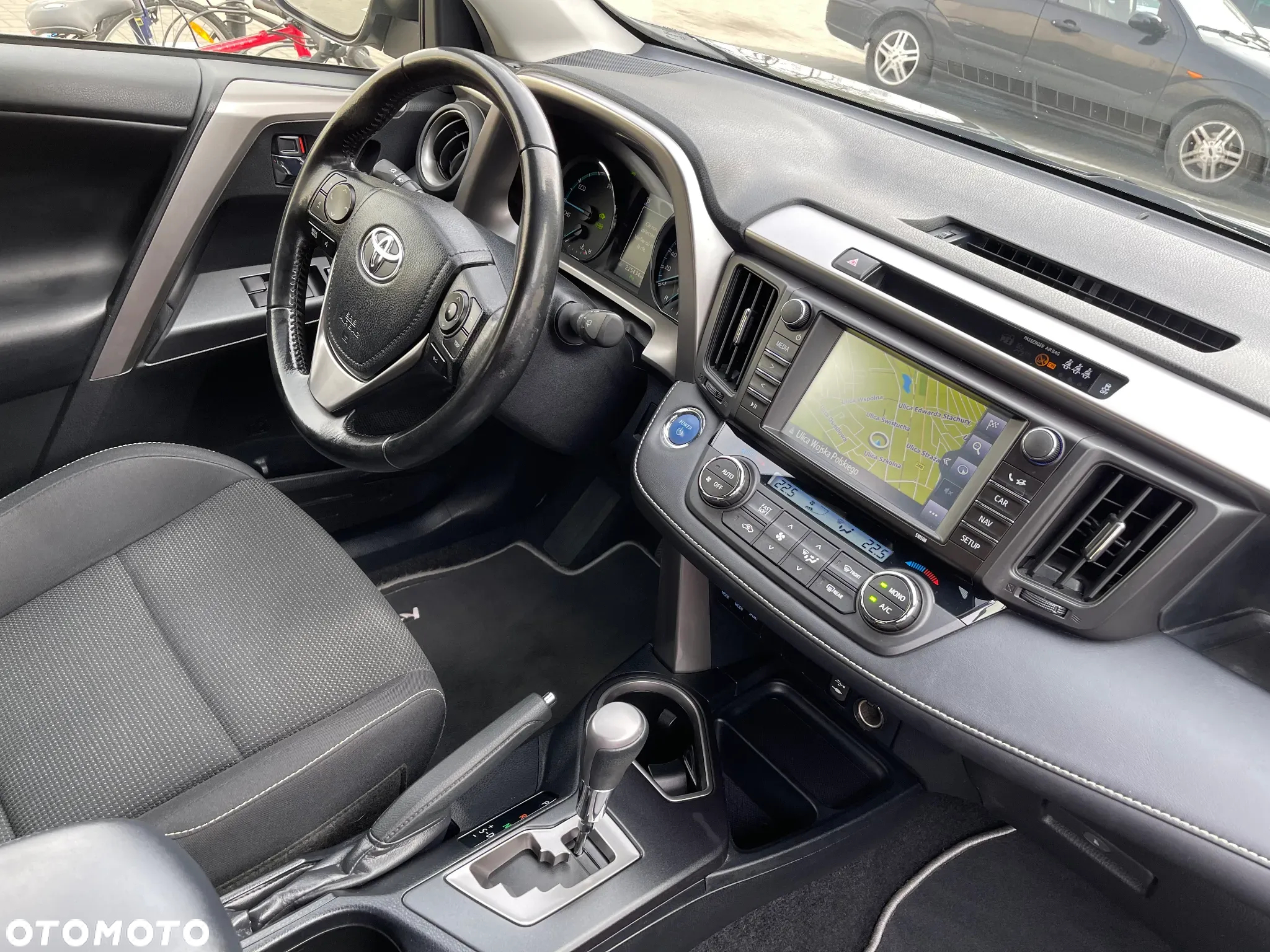 Toyota RAV4 2.5 4x2 Hybrid Executive - 25