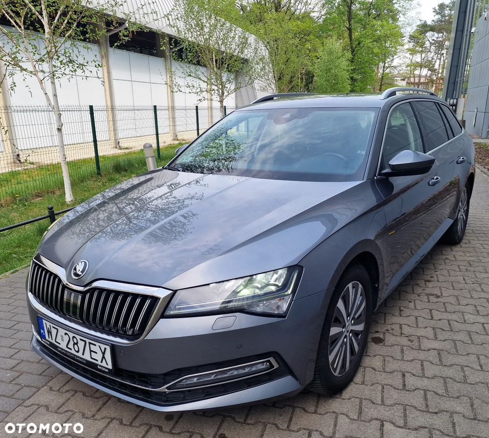 Skoda Superb 2.0 TDI SCR Style DSG - 1