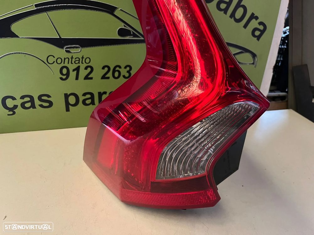 Volvo V60 155 - FAROLIM TRAS - FT509 - 3