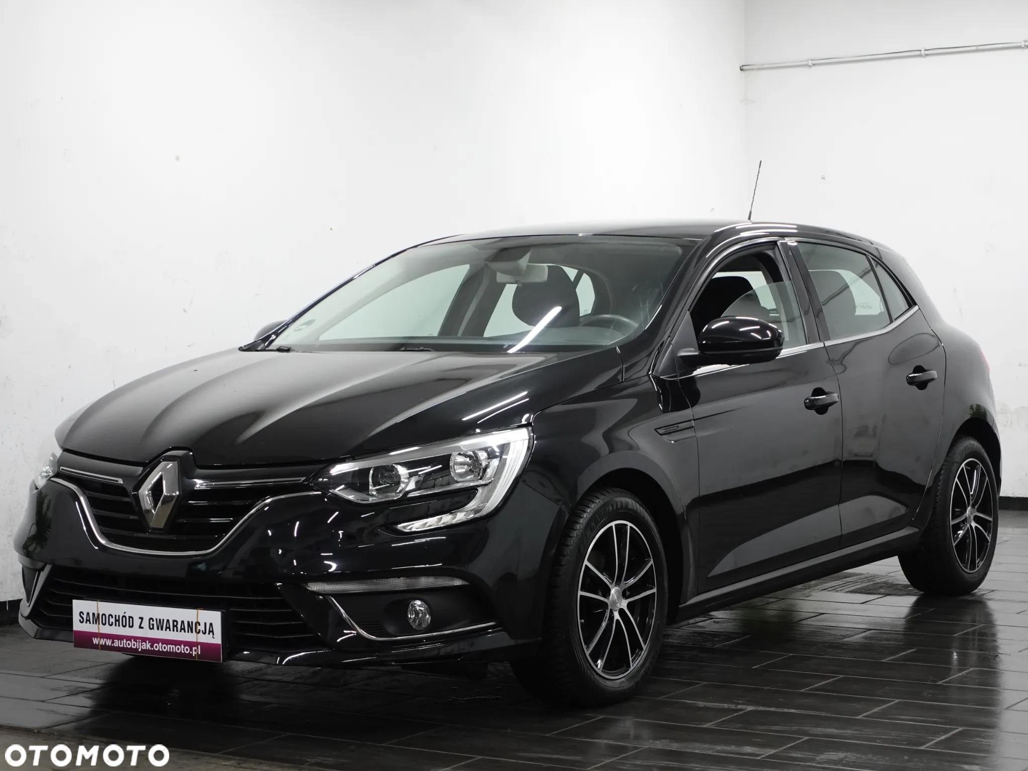 Renault Megane 1.2 Energy TCe Intens - 3