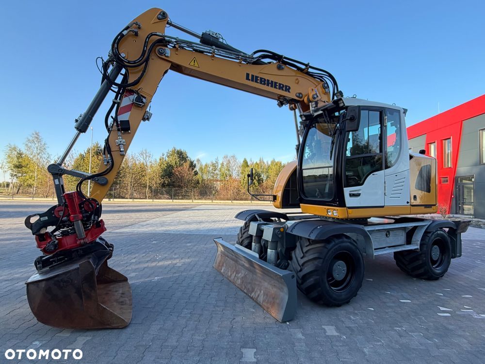 Liebherr A914 compact |rototilt |lapy-plug| - 6