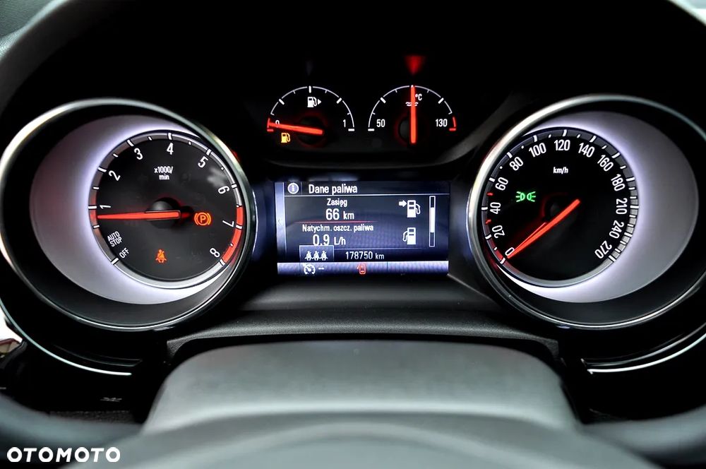 Opel Astra 1.4 Turbo Sports Tourer Dynamic - 25