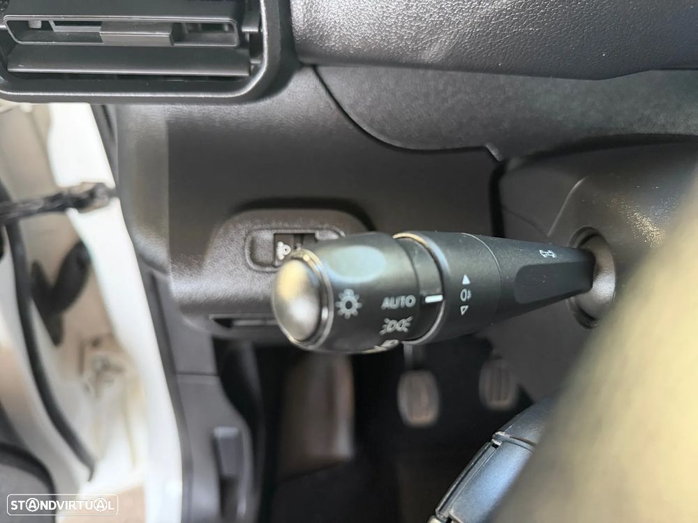 Peugeot partnar - 13