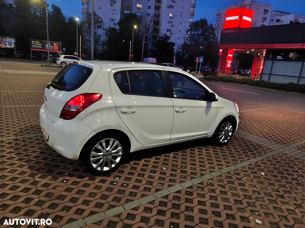 Hyundai i20 - 5