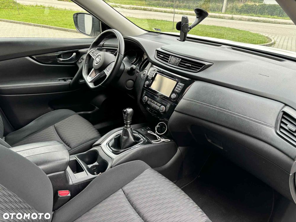 Nissan X-Trail 1.7 dCi Tekna - 24