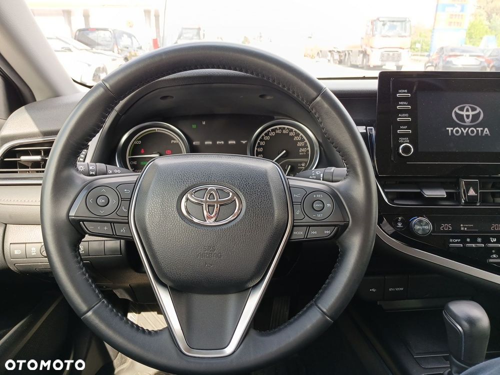 Toyota Camry 2.5 Hybrid Comfort CVT - 17