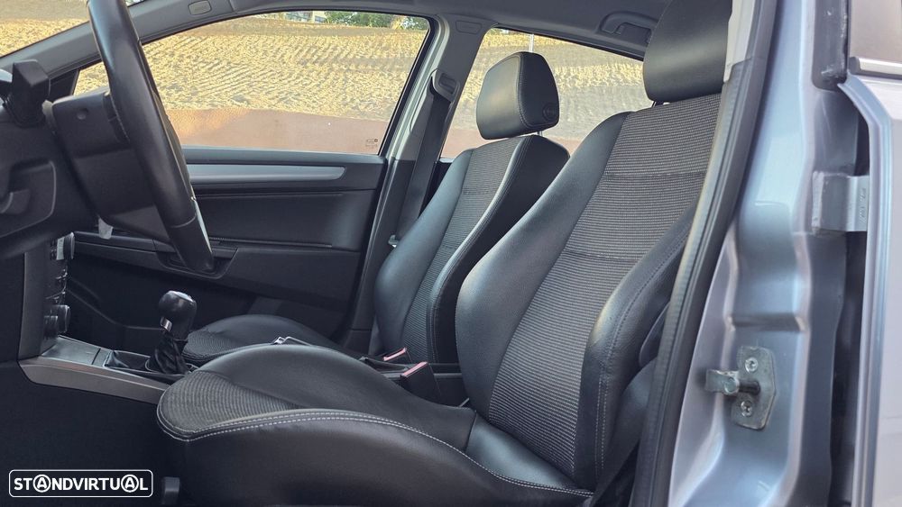 Opel Astra 1.3 CDTI Enjoy EcoFLEX - 10