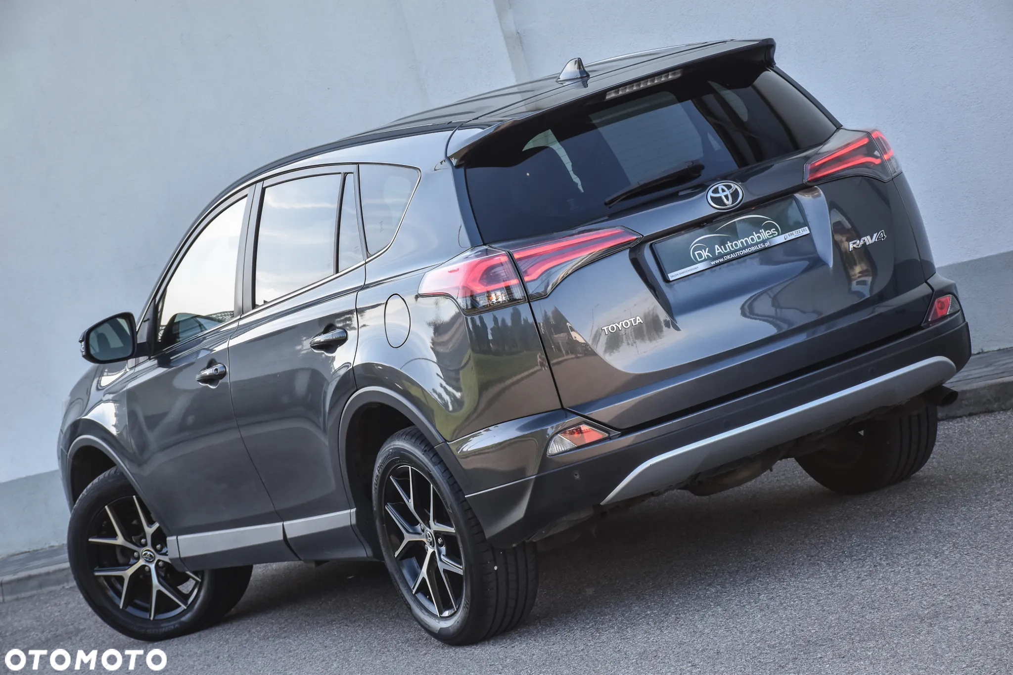 Toyota RAV4 2.0 D-4D Premium 4x2 - 9