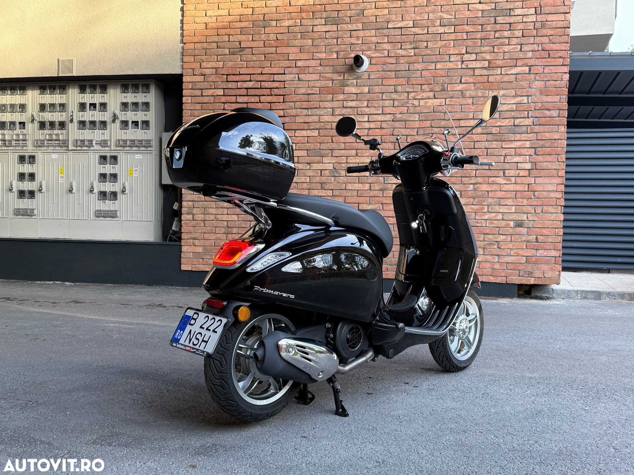 Vespa 125 Primavera - 5