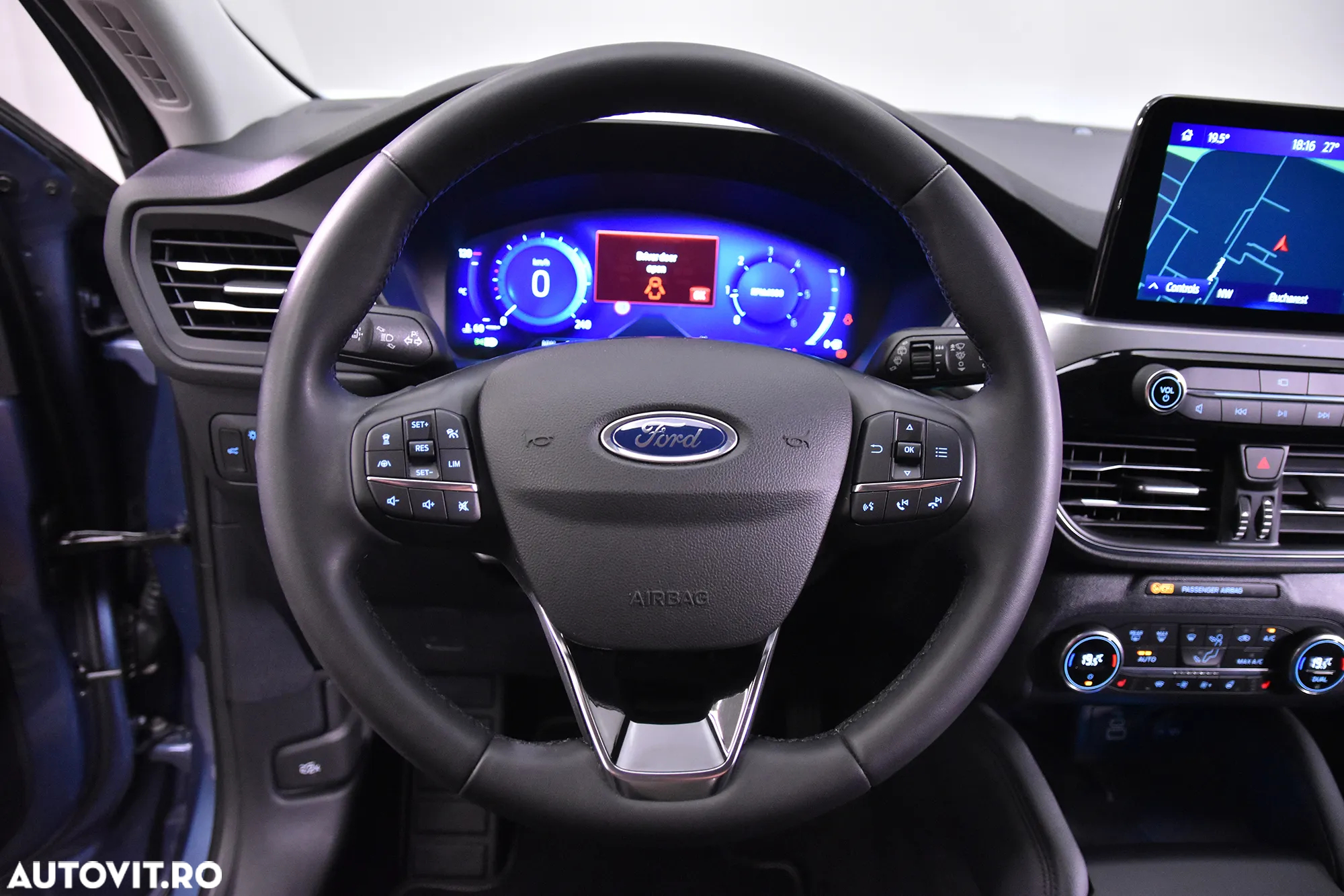 Ford Kuga - 16