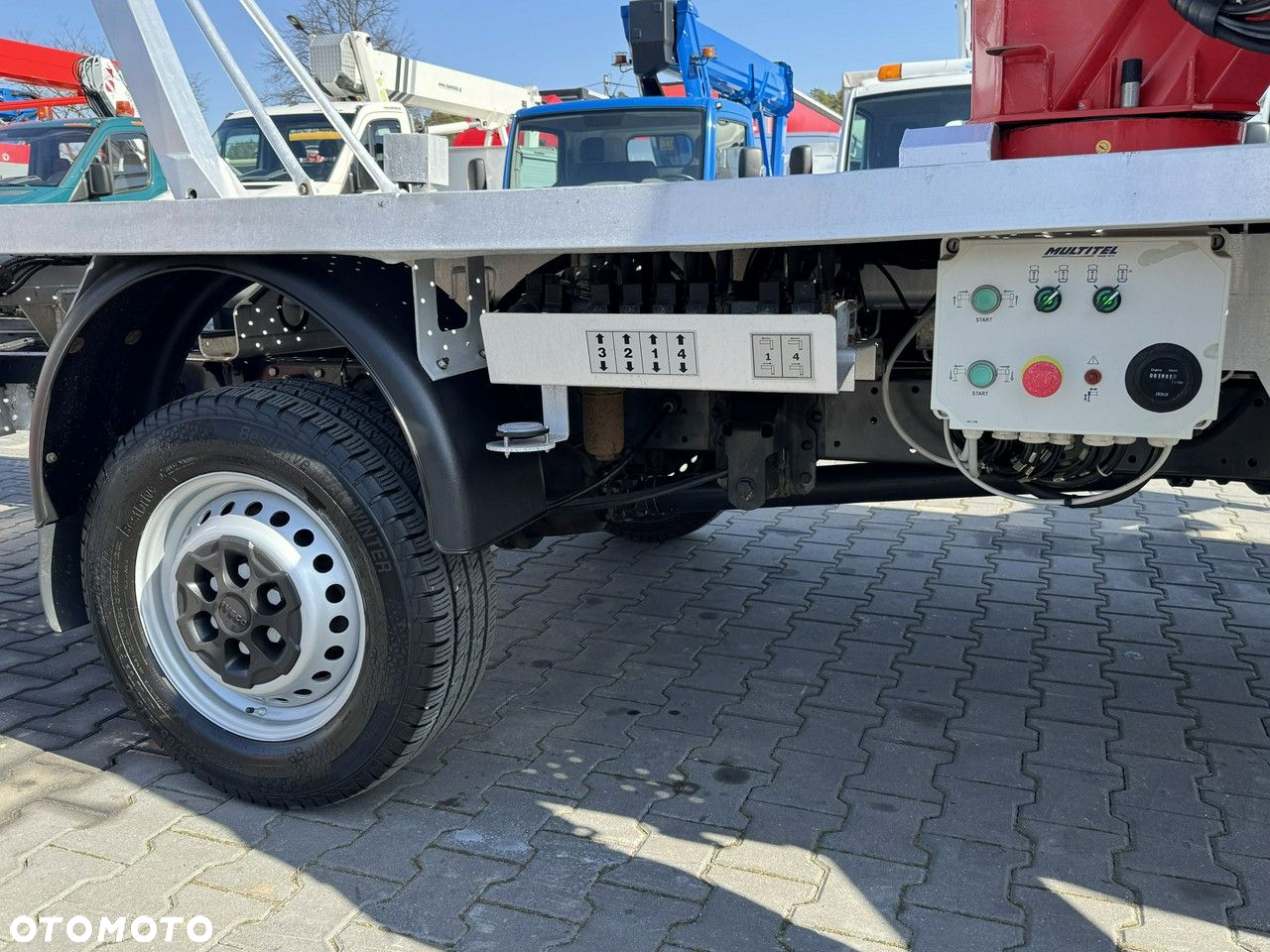 Iveco Daily 35S12 - 13