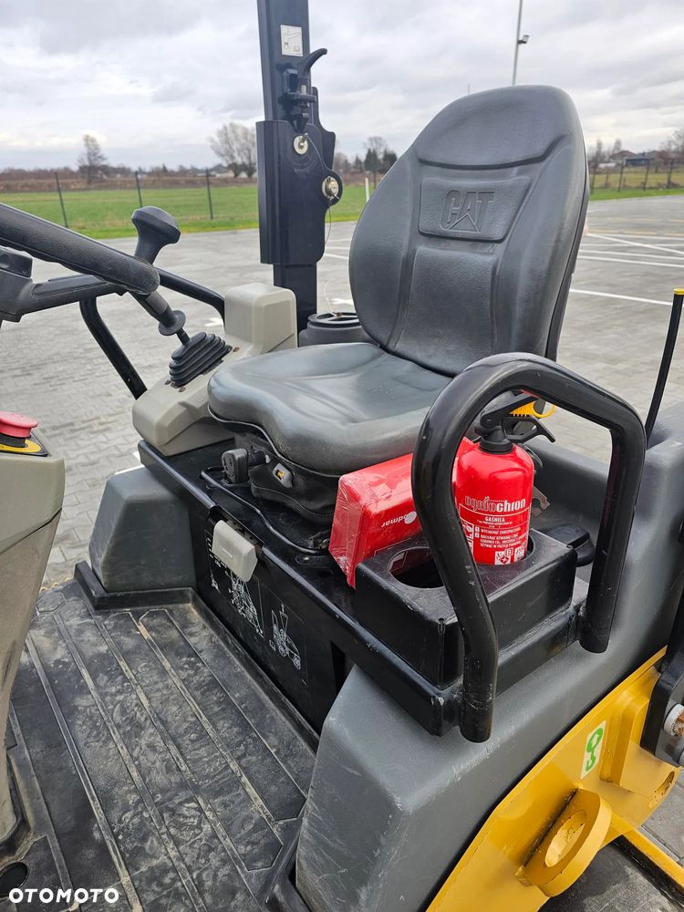 Caterpillar CC2.6 - 11