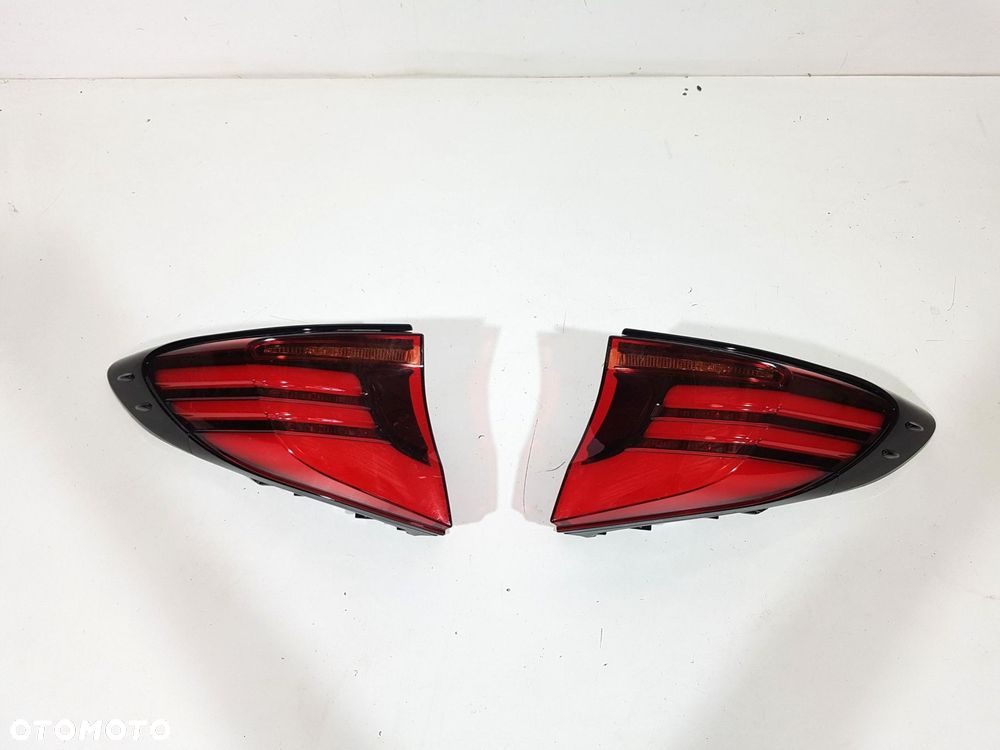 TOYOTA CHR C-HR LIFT LAMPA TYŁ TYLNA LEWA 81560-F4130-00 EU ORYGINAŁ