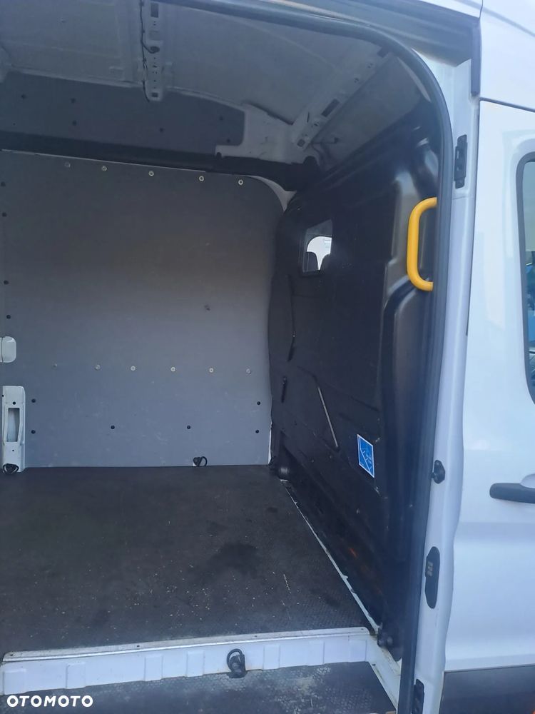 Ford TRANSIT - 13