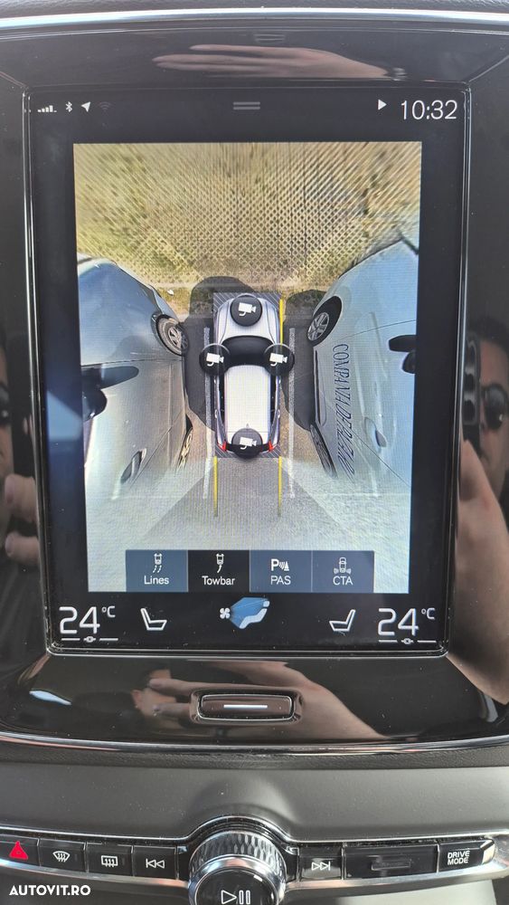 Volvo XC 40 D4 AWD Momentum Pro - 21