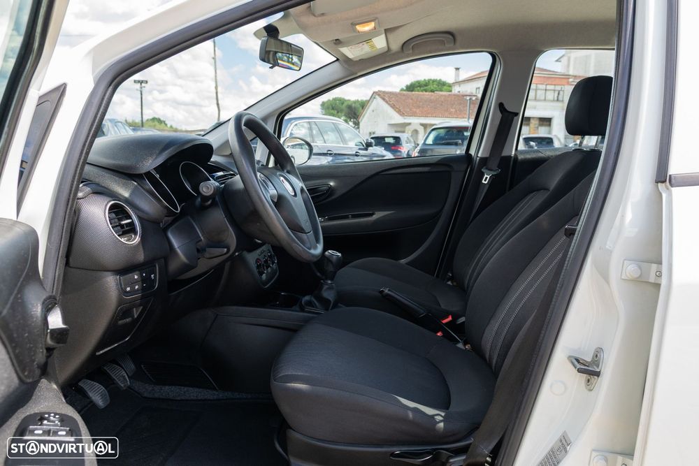 Fiat Punto 1.3 M-Jet Easy S&S - 9