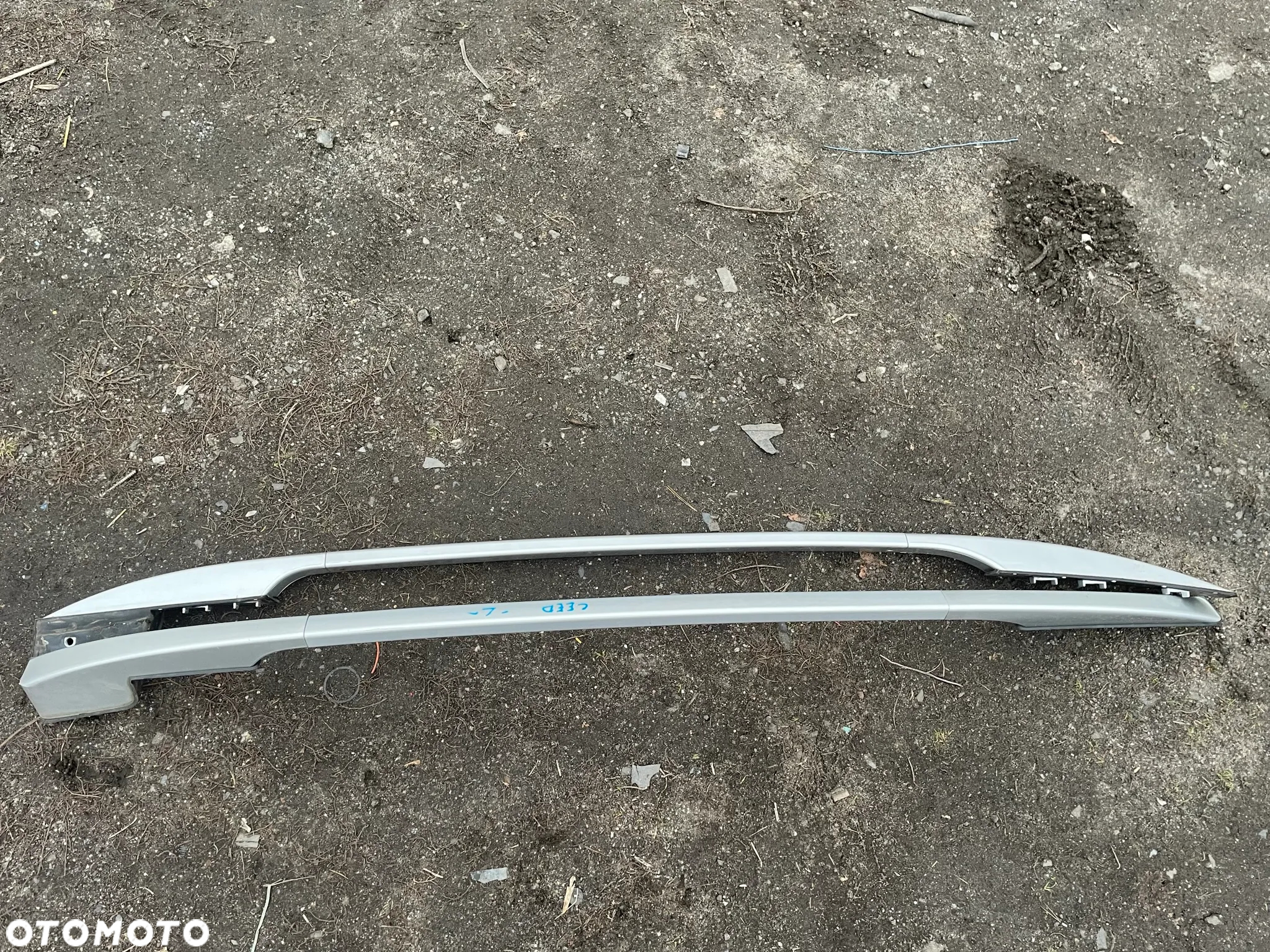 KIA CEED I 06-12 COMBI RELINGI DACHOWE KOMPLET - 2