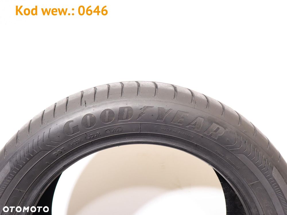 Goodyear Efficientgrip Performance - 215/55 R17 - 5