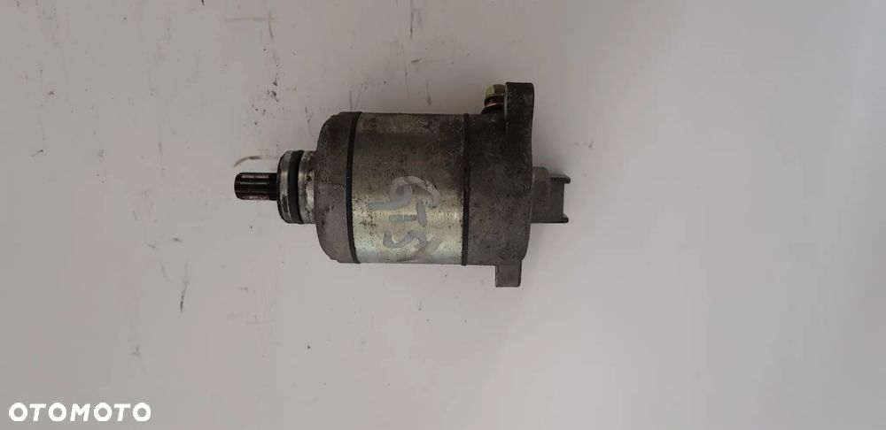 Piaggio Vespa GTS 125 Rozrusznik - 2