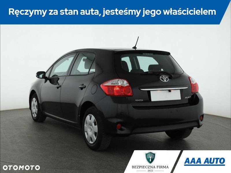 Toyota Auris - 6