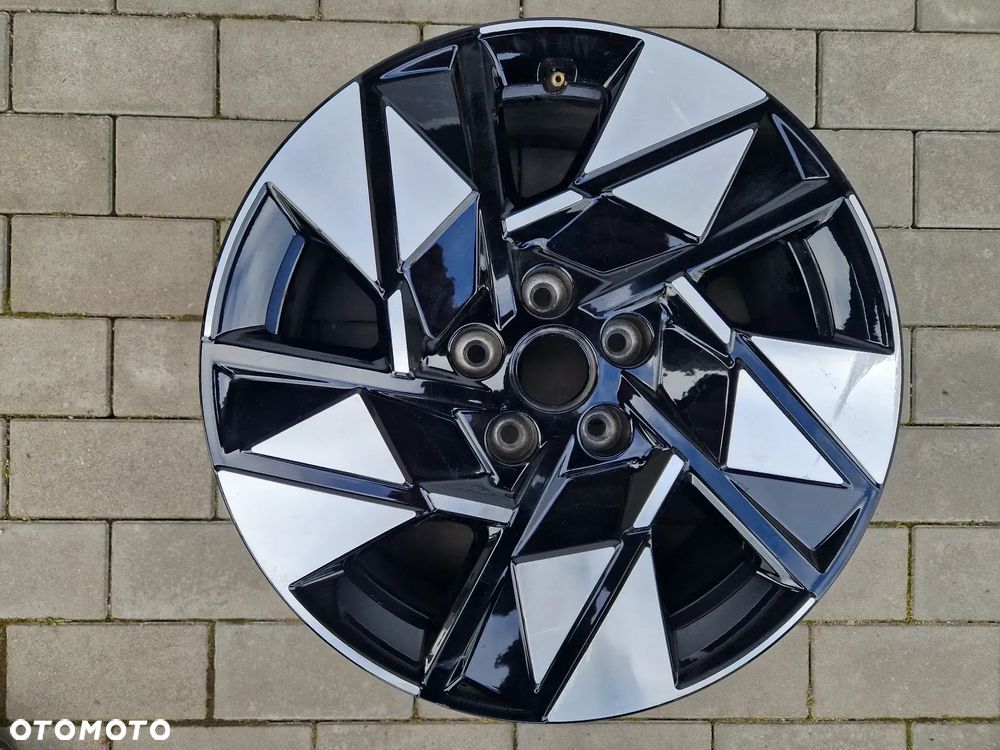 FELGA HYUNDAI KONA II 7Jx18H2 ET50 5X114,3 - 1
