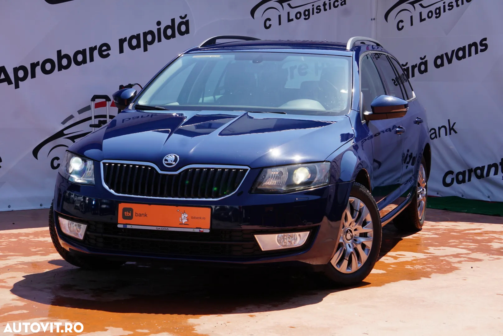 Skoda Octavia Combi 2.0 TDI Ambition - 23