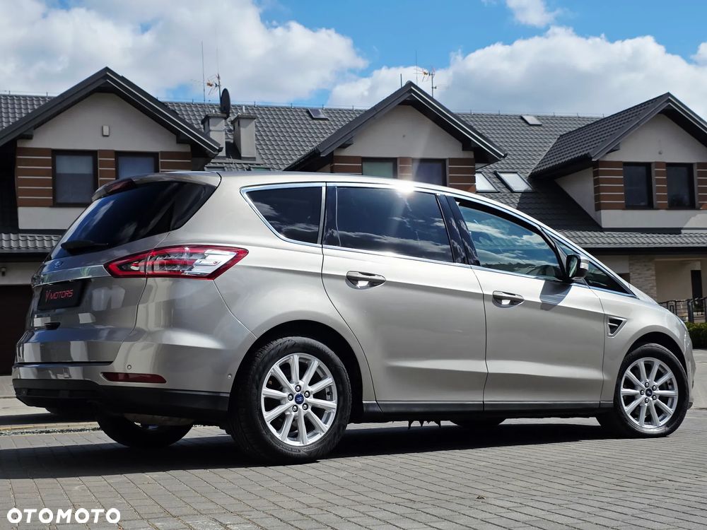 Ford S-Max 2.0 TDCi Titanium PowerShift - 7