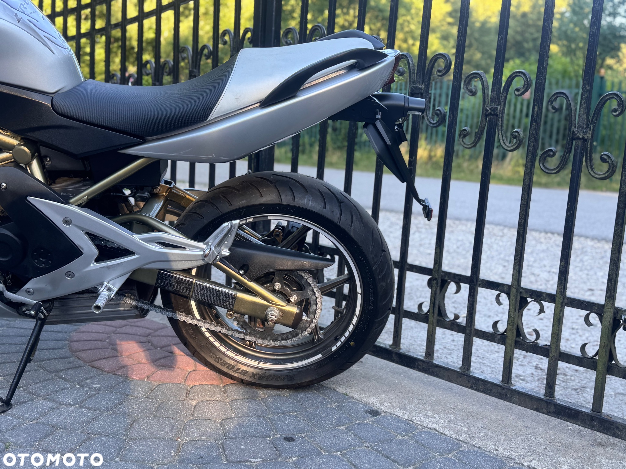 Kawasaki ER - 20