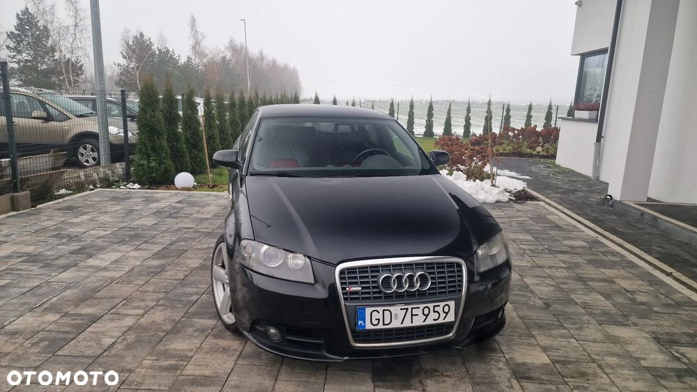 Audi A3 Sportback 2.0 TDI DPF quattro S line Sportpaket - 8