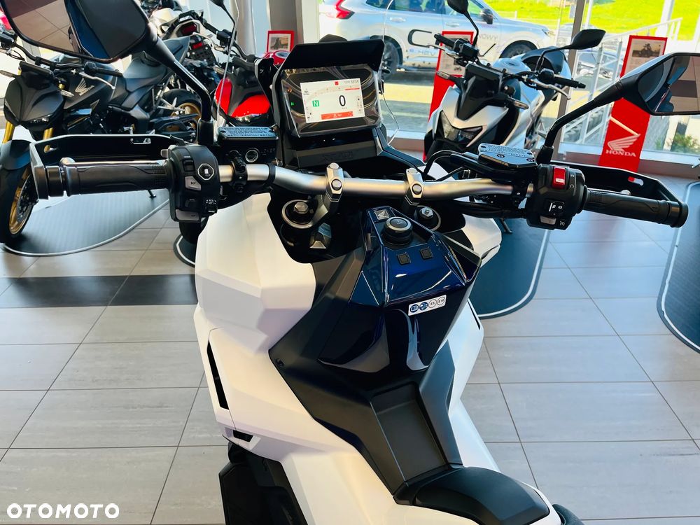 Honda X-ADV - 9