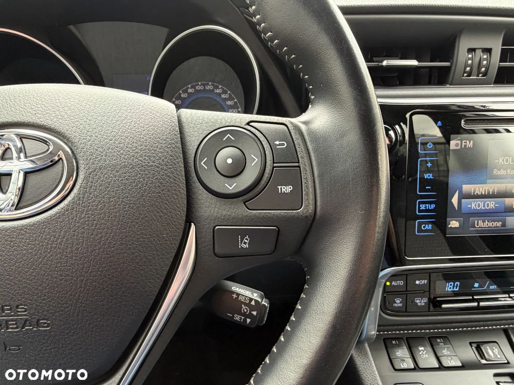 Toyota Auris 1.8 VVT-i Automatik Edition-S - 9