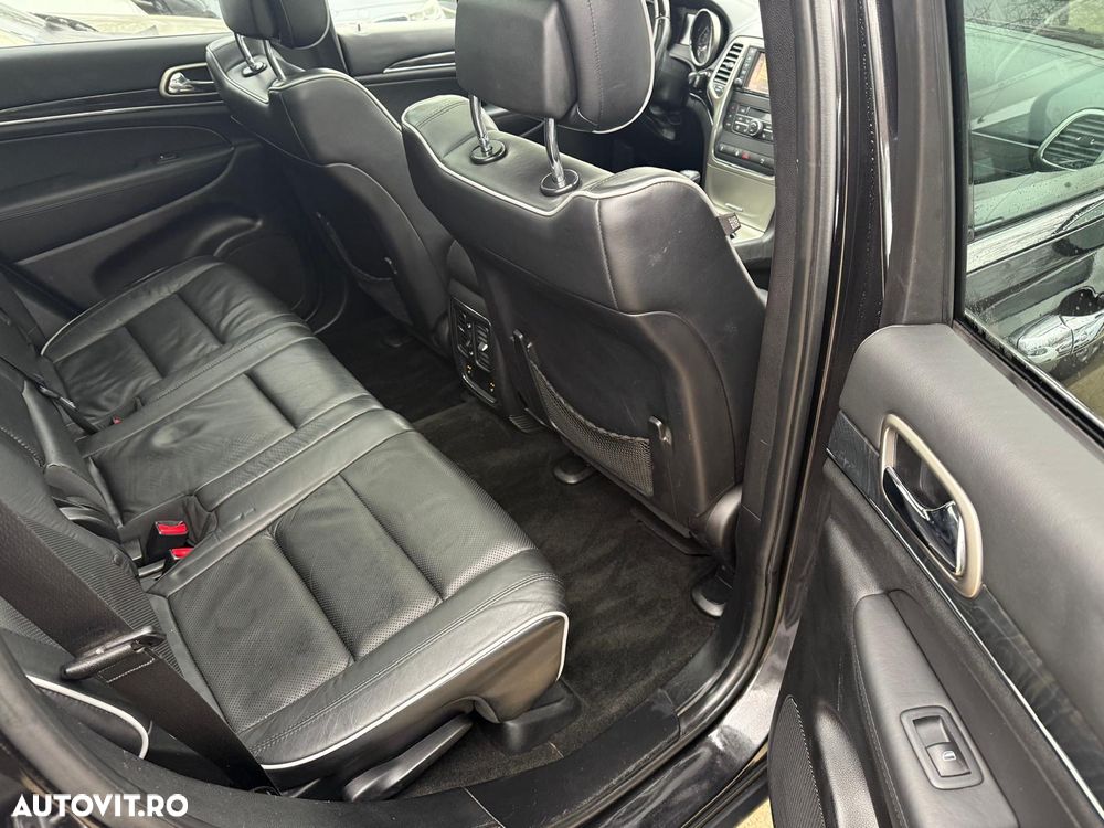 Jeep Grand Cherokee 3.0I CRD Overland - 9