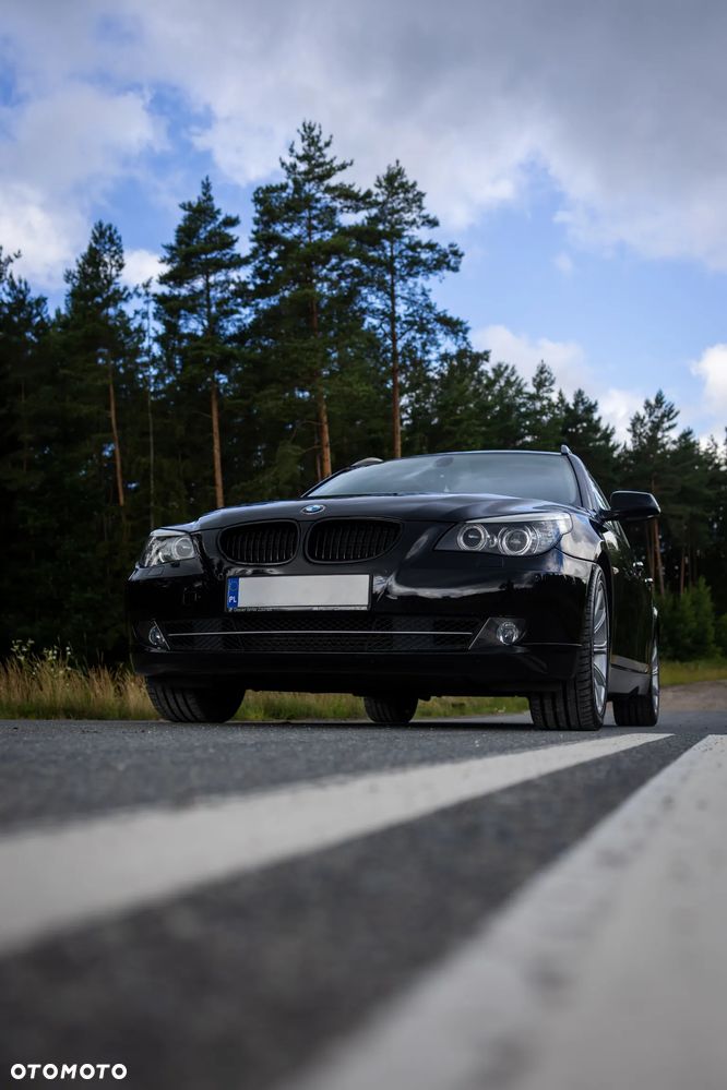 BMW Seria 5 520d Edition Exclusive - 14